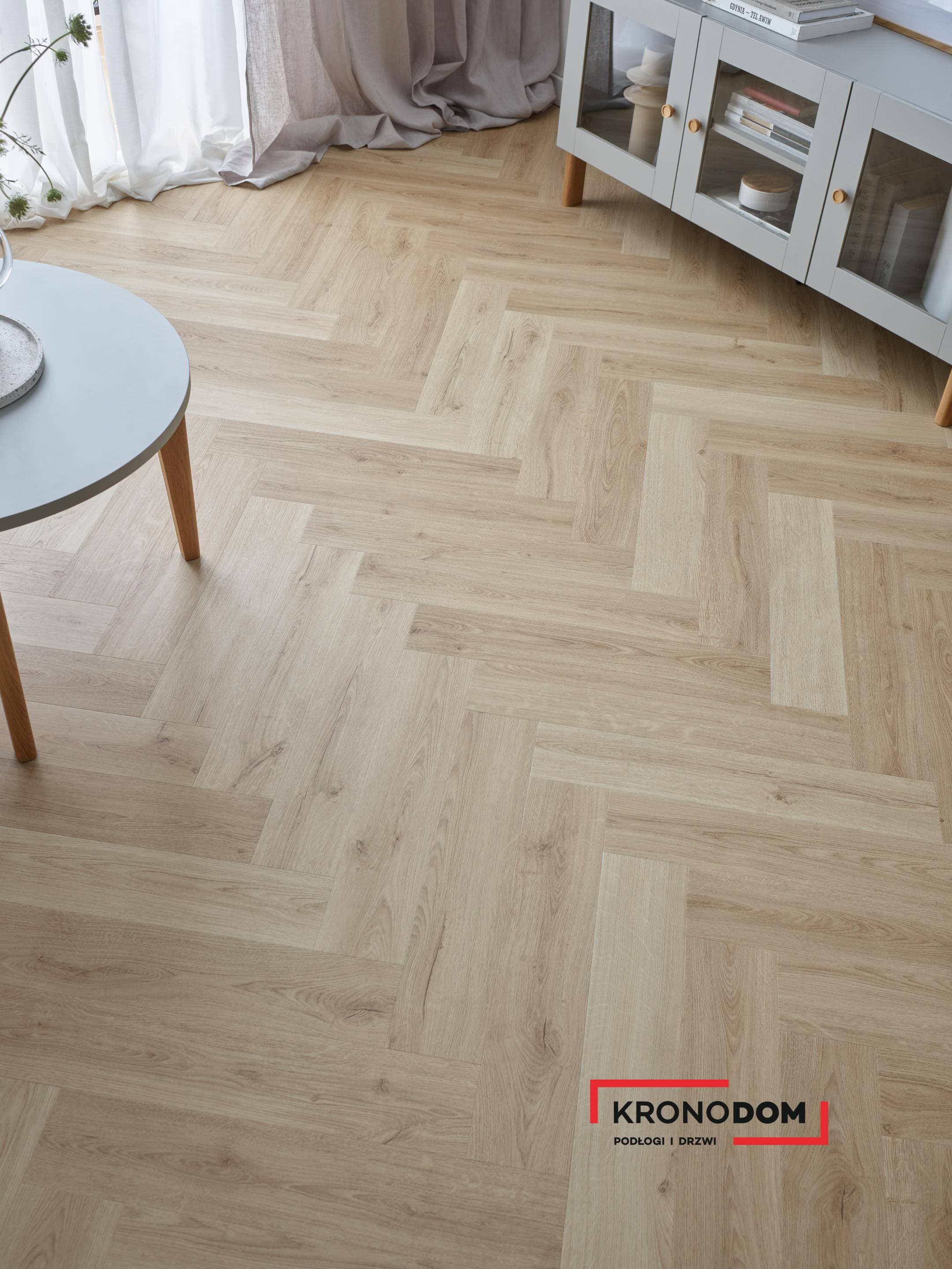Panele winylowe VOX REGA HERRINGBONE michigan oak 6067552 klasa 33, gr.6mm, 4V (1op.=16szt.=1,4018m2) jodełka 6