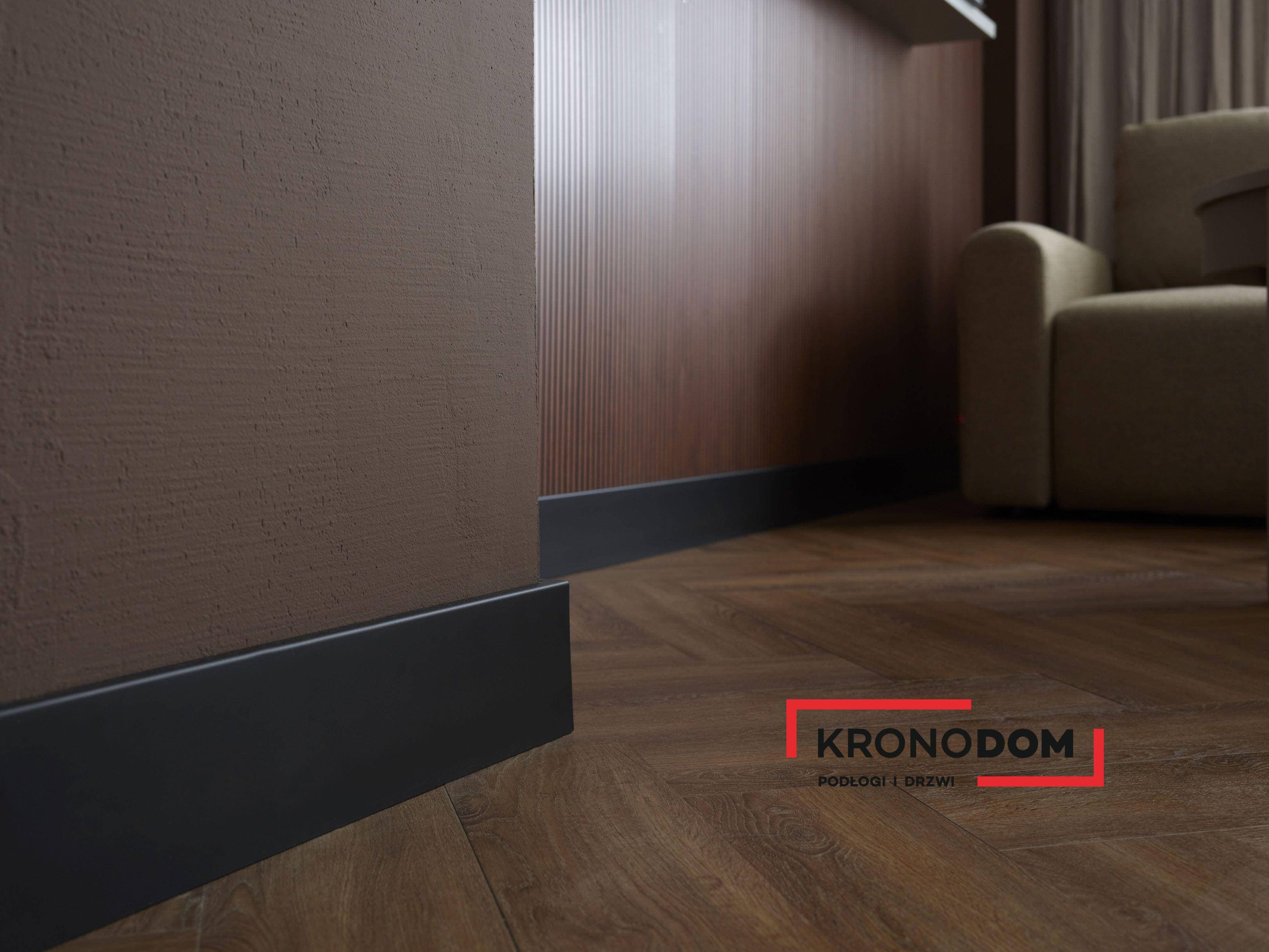 Panele winylowe VOX REGA HERRINGBONE nevada oak 6067555 klasa 33, gr.6mm, 4V (1op.=16szt.=1,4018m2) jodełka 3