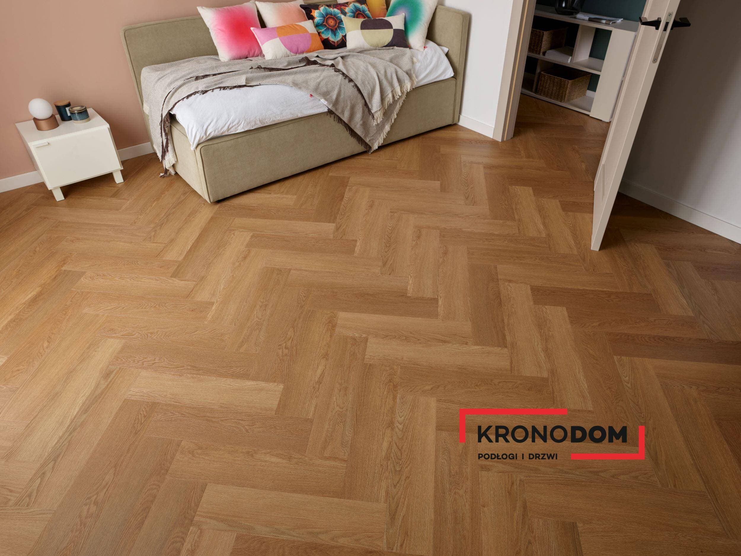 Panele winylowe VOX REGA HERRINGBONE montana oak 6067557 klasa 33, gr.6mm, 4V (1op.=16szt.=1,4018m2) jodełka 5