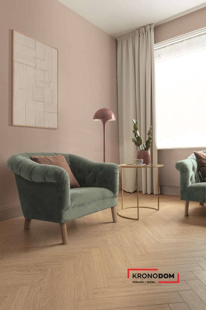 Panele podłogowe PREMIUM FLOOR MAISON+ dąb wersalski 87616 AC5, gr.8mm, 4V (1 opk.=24szt.=1,02m2) jodełka klepka B 7