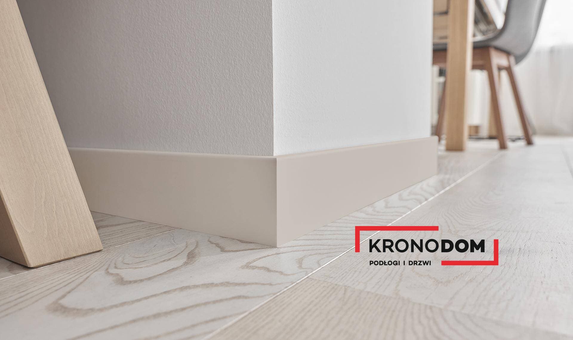 Listwa przypodłogowa VOX ESPUMO 207 kaszmir wysokość 8 cm, szerokość krycia 1,6 cm dł 2400cm 4
