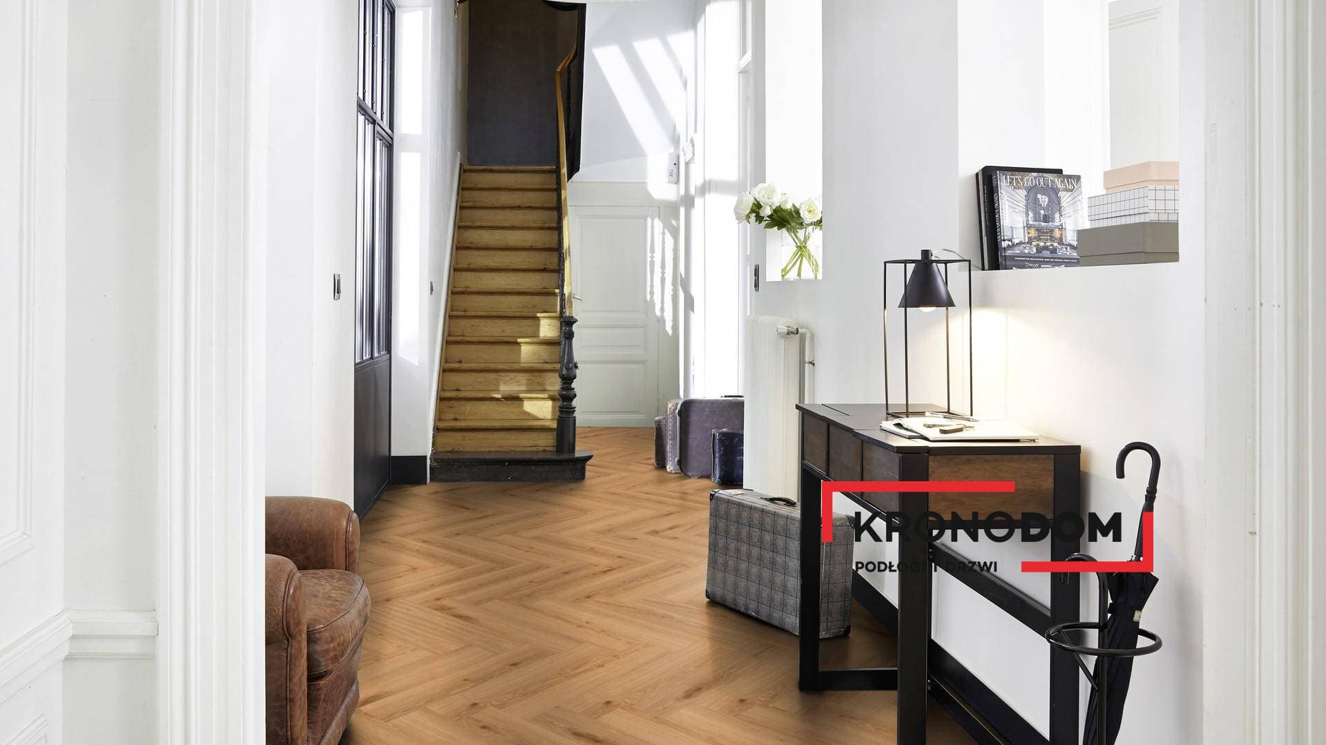Panele winylowe Tarkett HERRINGBONE RIGID 55 delicate oak classical 280043006 klasa 33, gr.6,5mm, 4V (1opk.=12szt.=1,279m2) jodełka NOWOŚĆ 2025 13