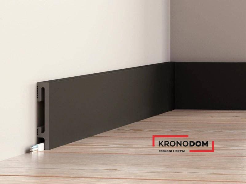 Listwa przypodłogowa DUROFIT czarna PF081B wysokość 8 cm, szerokość krycia 1,5 cm, dł 240cm 3