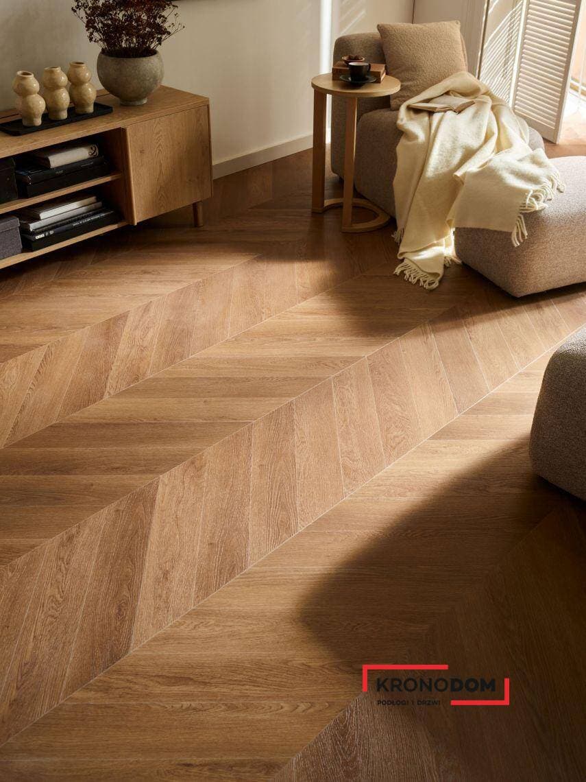 Panele winylowe VOX VINTRA CHEVRON SPC Savona Oak 6077612 klasa 33, gr.6mm, 4V (1op=18szt.=1,35 m2) jodełka francuska