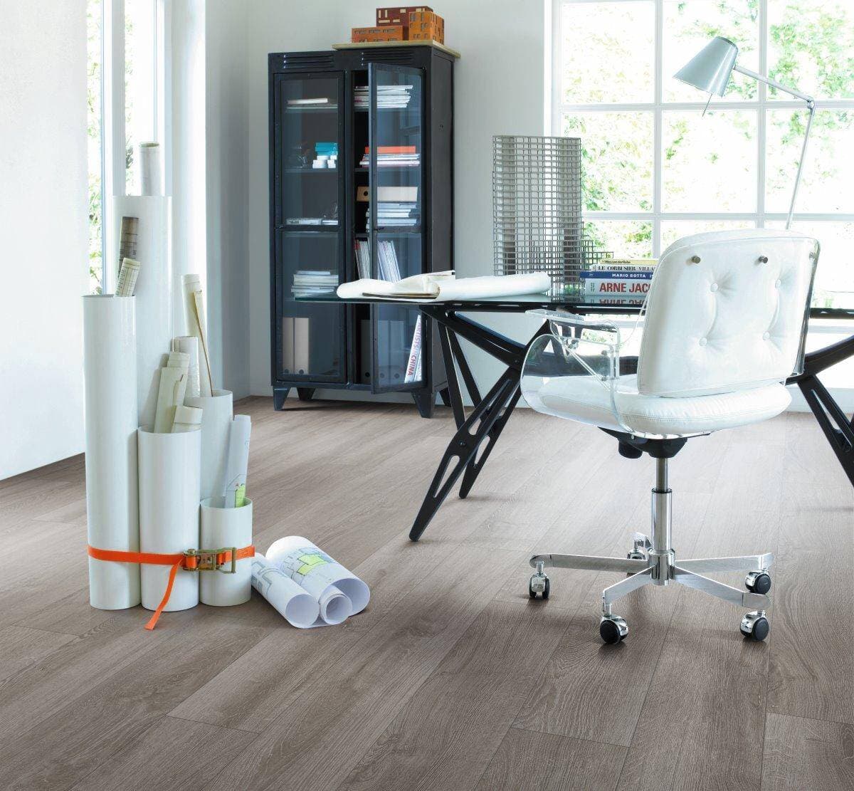 Panele podłogowe PARADOR BASIC 400 oak lightgrey 1426530 gr.8mm, AC4, 4V, (1op=10szt.=2,493m2) 4