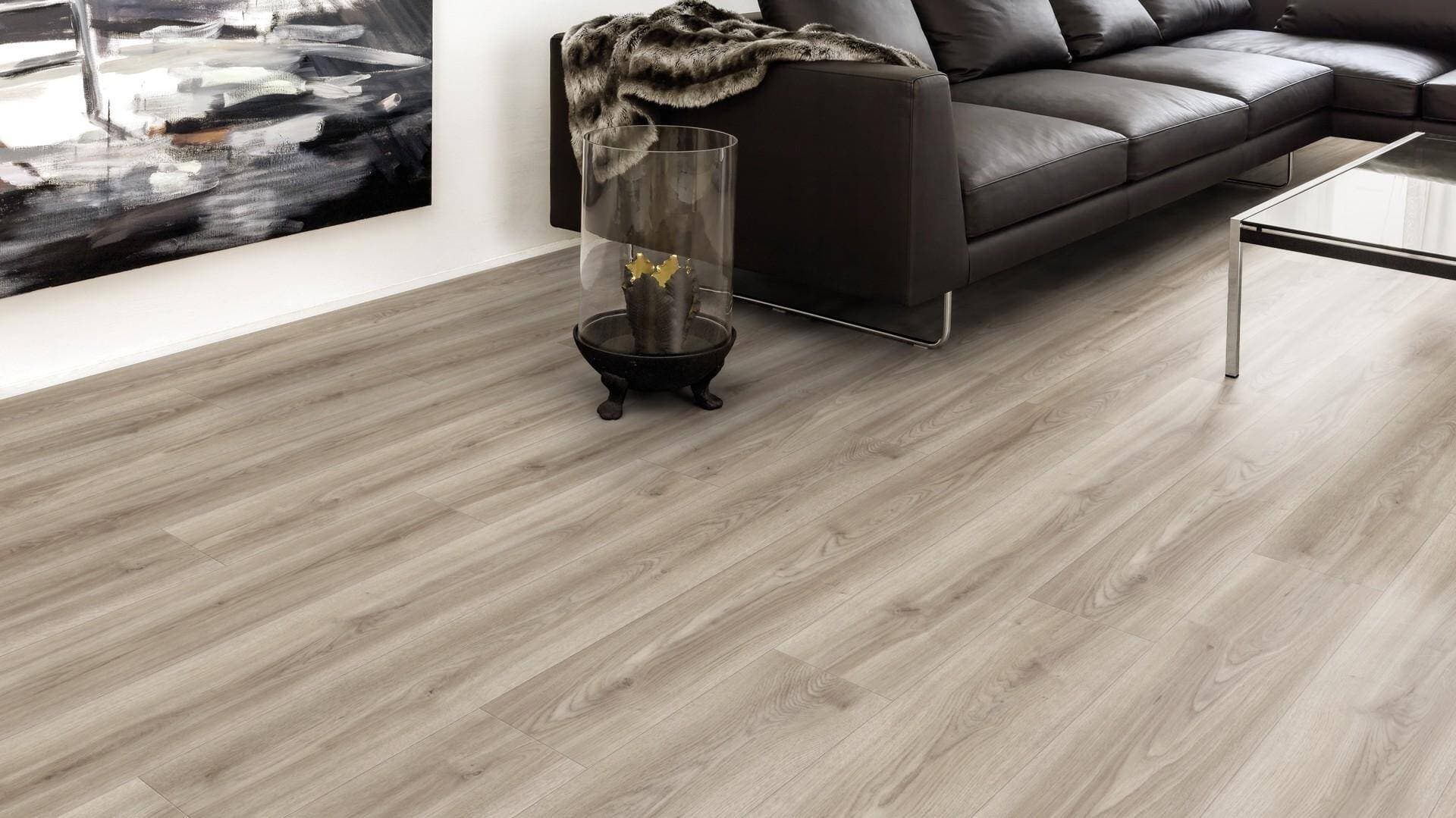 Panele podłogowe Kaindl NATURAL STANDARD PLANK AQUA PRO dąb cordoba moderno K2240, AC5, gr.8mm, 4V(1opk=9szt.=2,402m2) 5