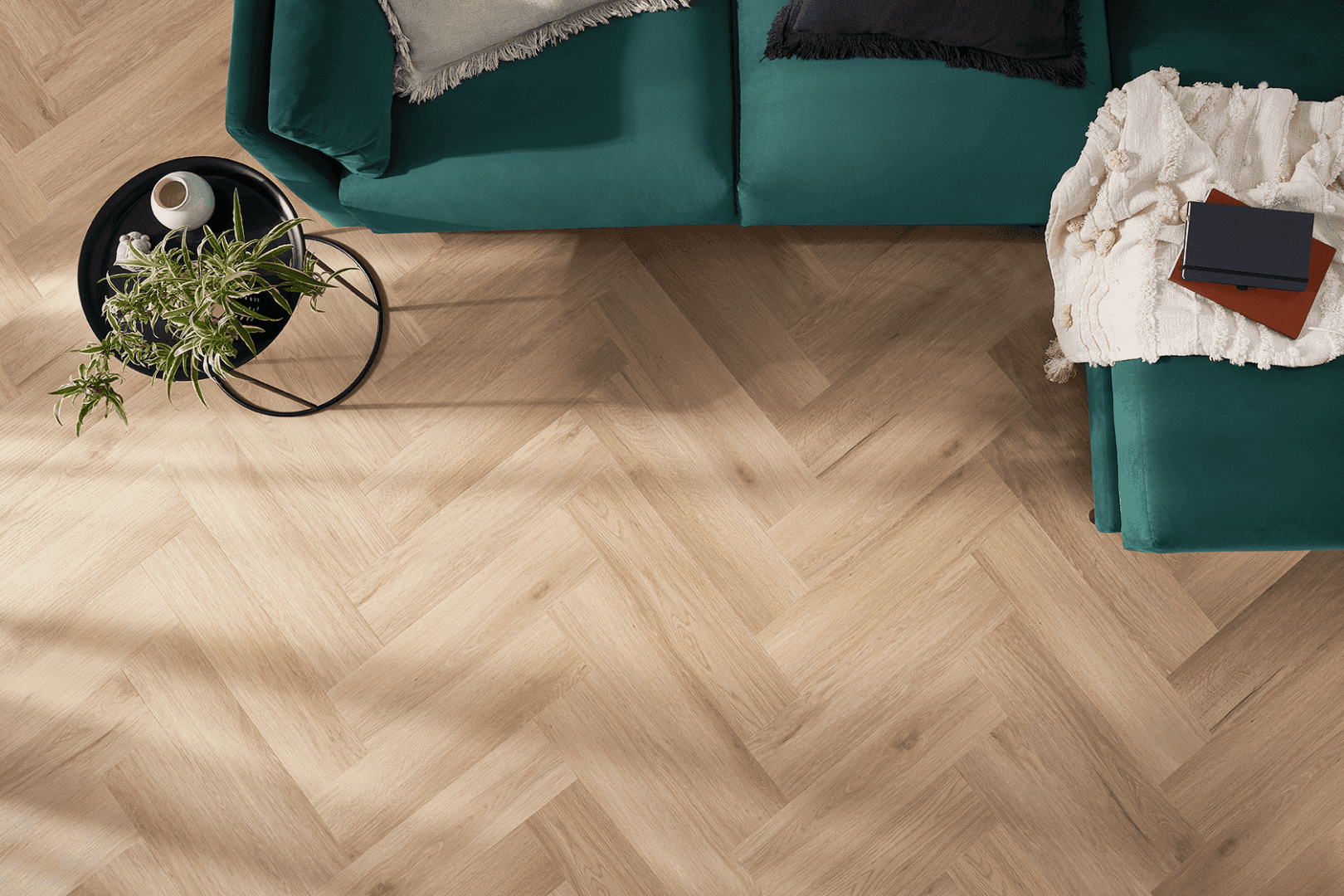 Panele winylowe ARBITON AMARON HERRINGBONE dąb Harlow CA 158 klasa 33, gr.5mm, 4V (1op.=16szt.=1,402m2) jodełka 5