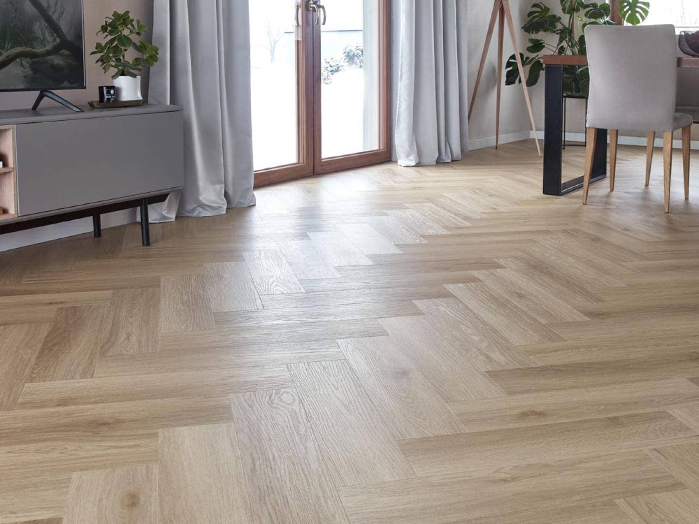 Panele winylowe ARBITON AMARON HERRINGBONE dąb Wembley CA 159 klasa 33, gr.5mm, 4V (1op.=16szt.=1,402m2) jodełka 4