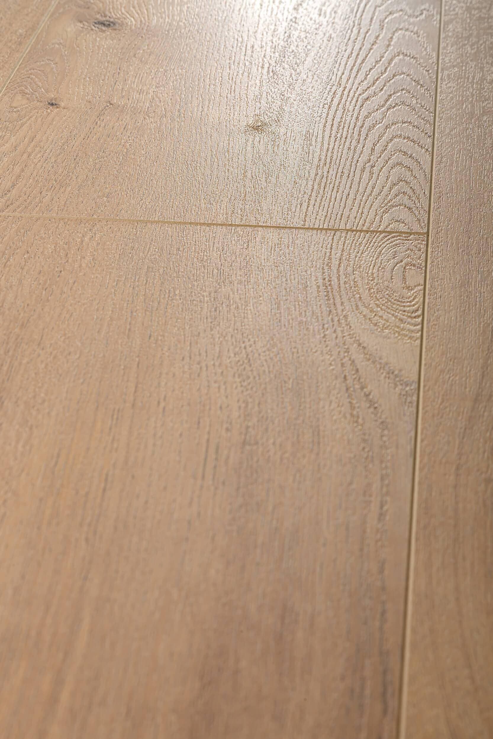 Panele podłogowe PREMIUM FLOOR ULTRA PLUS dąb słowiański 88648 AC5, gr.8mm, 4V (1 opk.=9szt.=2,179m2) 3