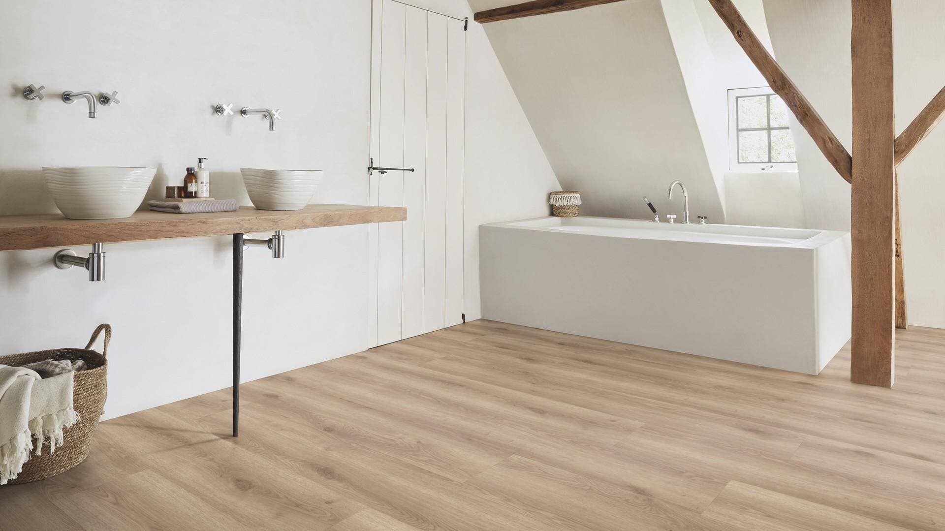 Panele winylowe Tarkett STARFLOOR SOLID 55 contemporary oak natural 36024111 klasa 33, gr.5mm, 4V (1opk.=4szt.=1,43m2) 17