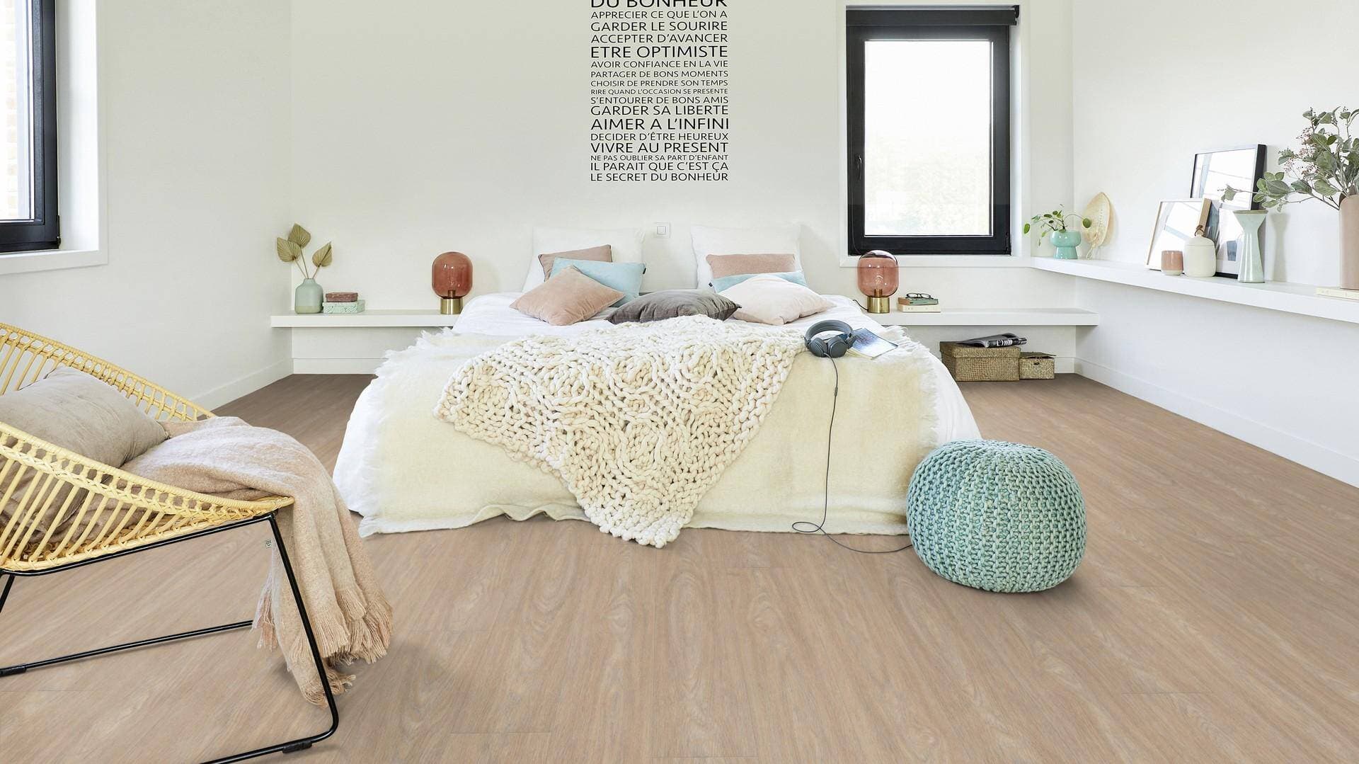 Panele winylowe Tarkett STARFLOOR ULTIMATE 55 bleached oak natural 35992005 gr.6,5mm, 4V (1opk.=6szt.=1,281m2) 17
