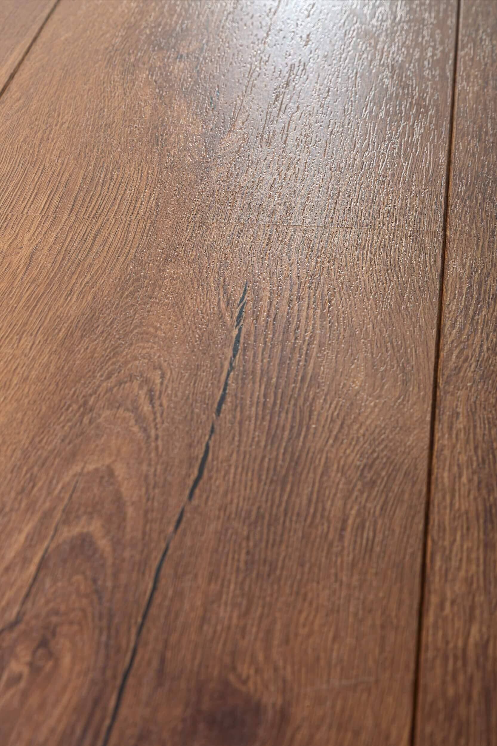 Panele podłogowe PREMIUM FLOOR AMPIO dąb płonący 88195 AC4, gr.8mm, 4V (1 opk.=8szt.=2,461m2) 4