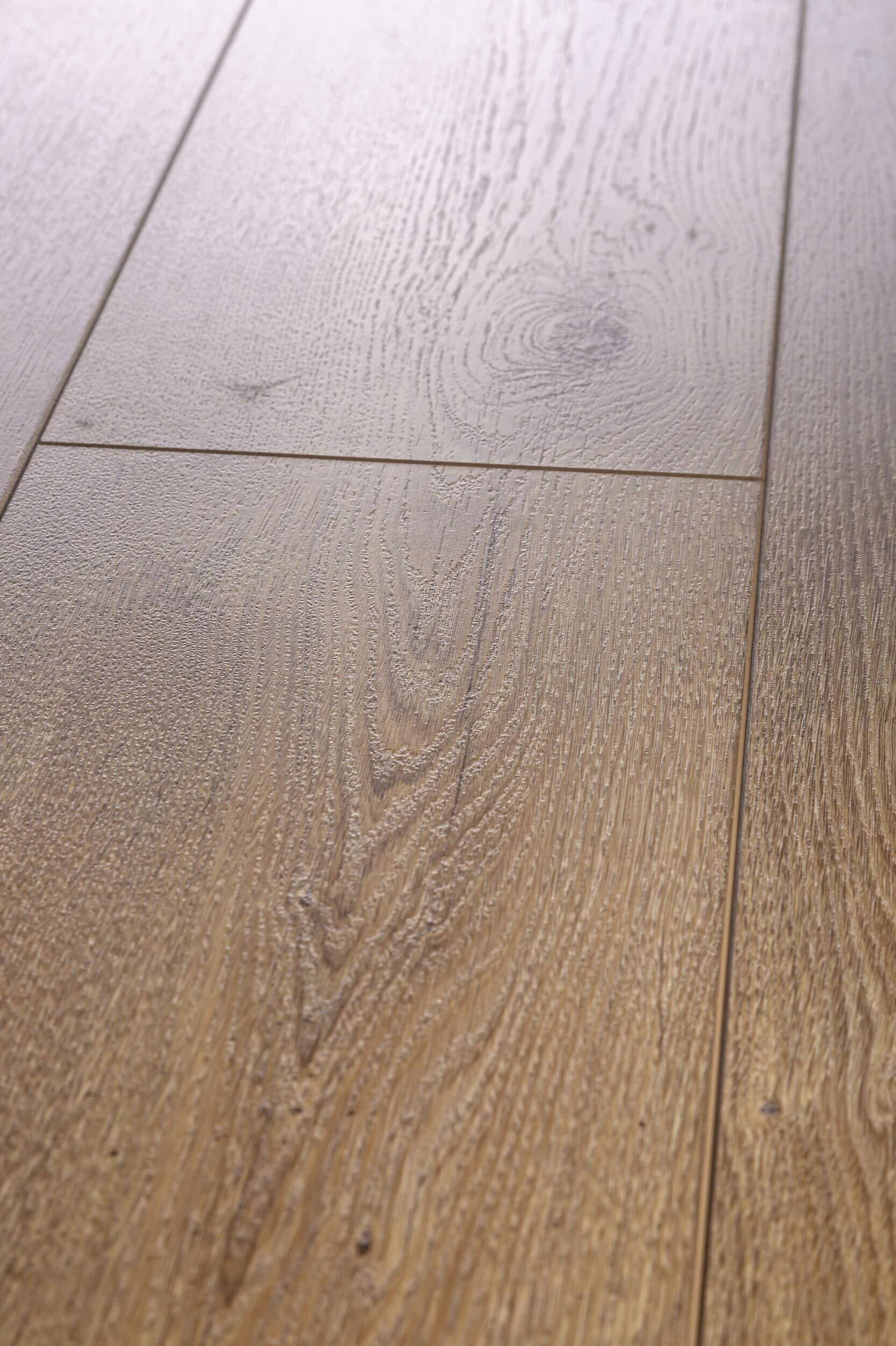 Panele podłogowe PREMIUM FLOOR ULTRA dąb toskański 88347 AC4, gr.8mm, 4V (1 opk.=9szt.=2,179m2) 4
