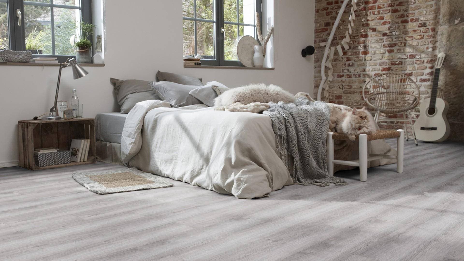 Panele winylowe Tarkett STARFLOOR ULTIMATE 55 stylish oak grey 35992001 gr.6,5mm, 4V (1opk.=6szt.=1,281m2) 9