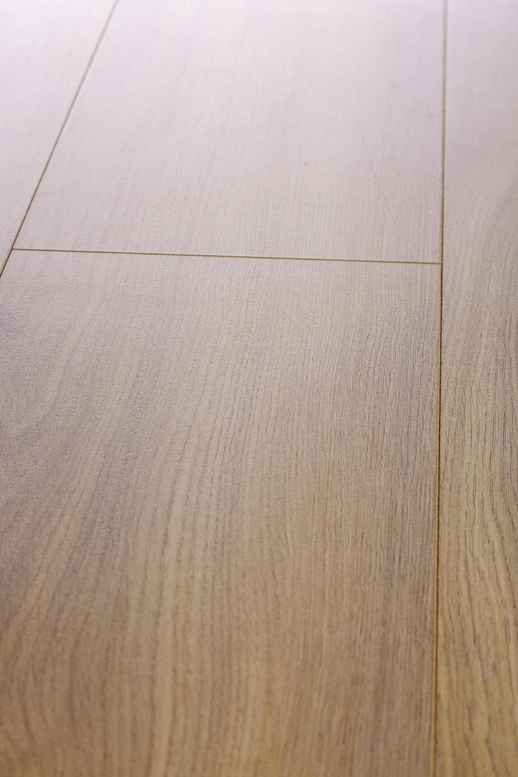 Panele podłogowe PREMIUM FLOOR LEGEND dąb cottage 88797 AC4, gr.8mm, 4V (1 opk.=10szt.=2,493m2) 3