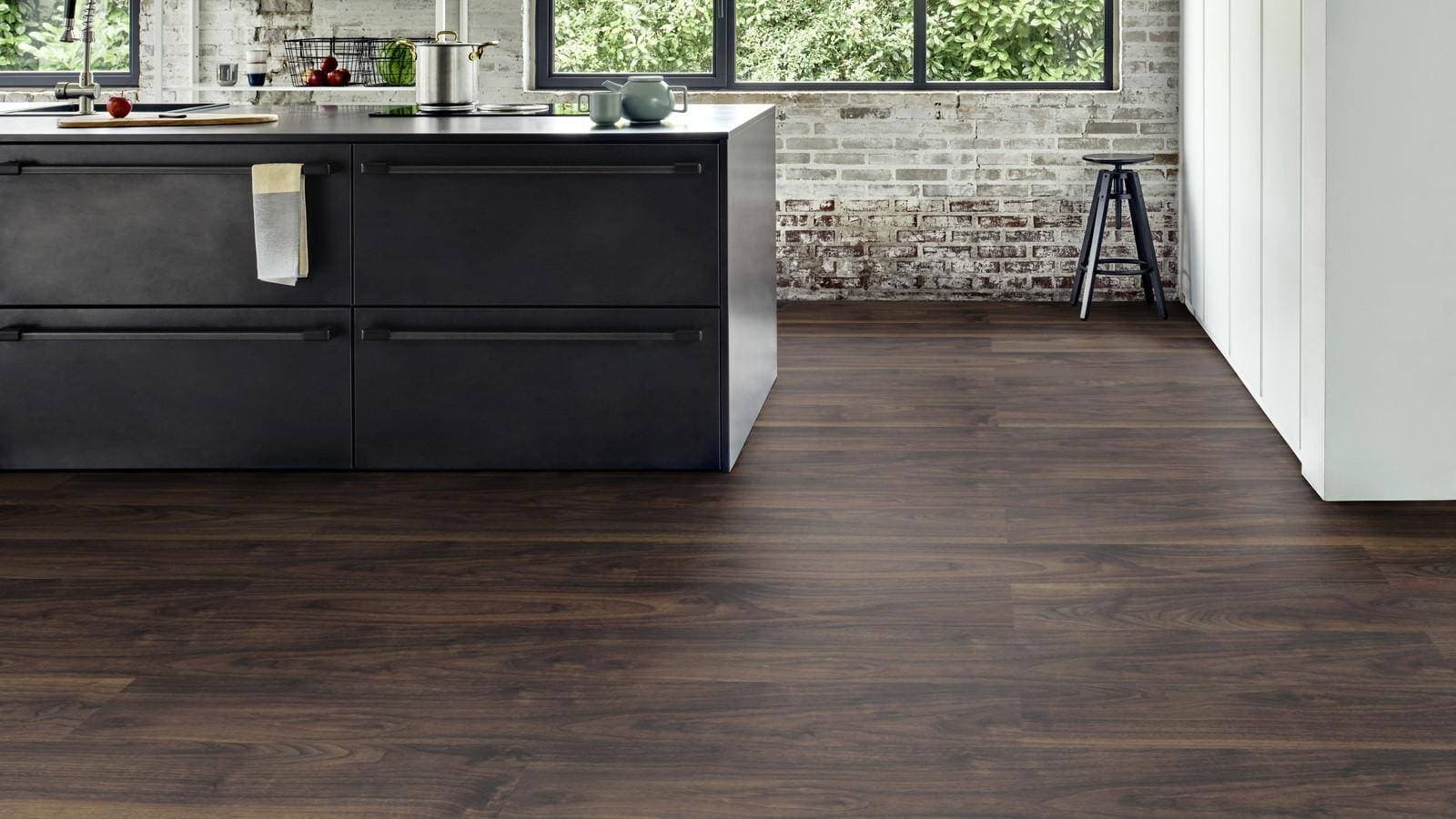 Panele winylowe MODULEO ROOTS 55 English Walnut 20896 klasa 33, gr.2,5mm (1opk.=10szt.=3,21m2) panel XL 4