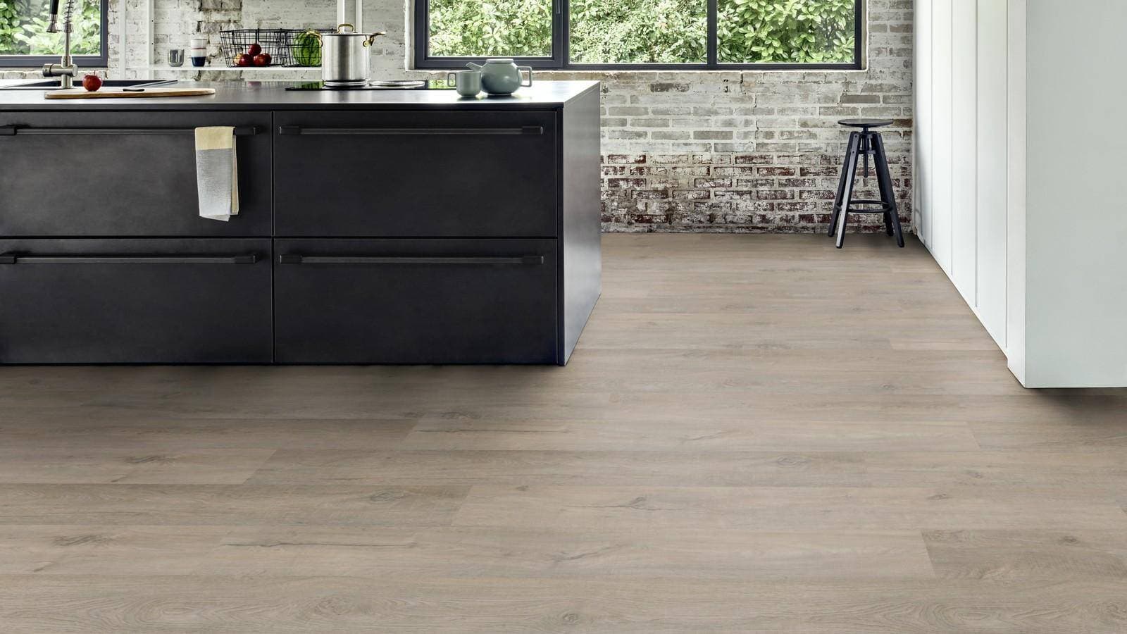 Panele winylowe MODULEO ROOTS 55 EIR Nashville Oak 88279 klasa 33, gr.2,5mm (1opk.=10szt.=3,21m2) panel XL 10