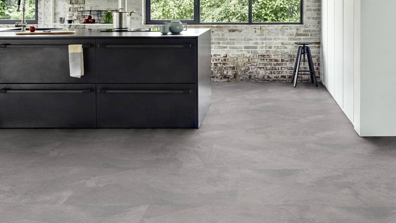 Panele winylowe MODULEO ROOTS 55 EIR Mustang Slate 70939 klasa 33, gr.2,5mm (1opk.=10szt.=4,86m2) płytka XL 4