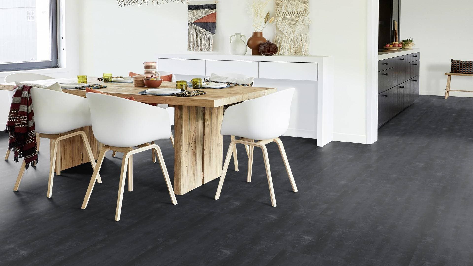 Panele winylowe Tarkett STARFLOOR SOLID 55 composite black 36022074 klasa 33, gr.5mm, 4V (1opk.=8szt.=1,56m2) 6