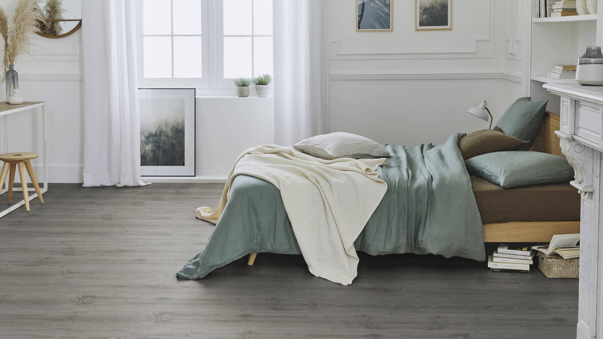 Panele winylowe Tarkett STARFLOOR SOLID 55 scandinavian oak dark grey 36021105 klasa 33, gr.5mm, 4V (1opk.=7szt.=1,61m2) 18