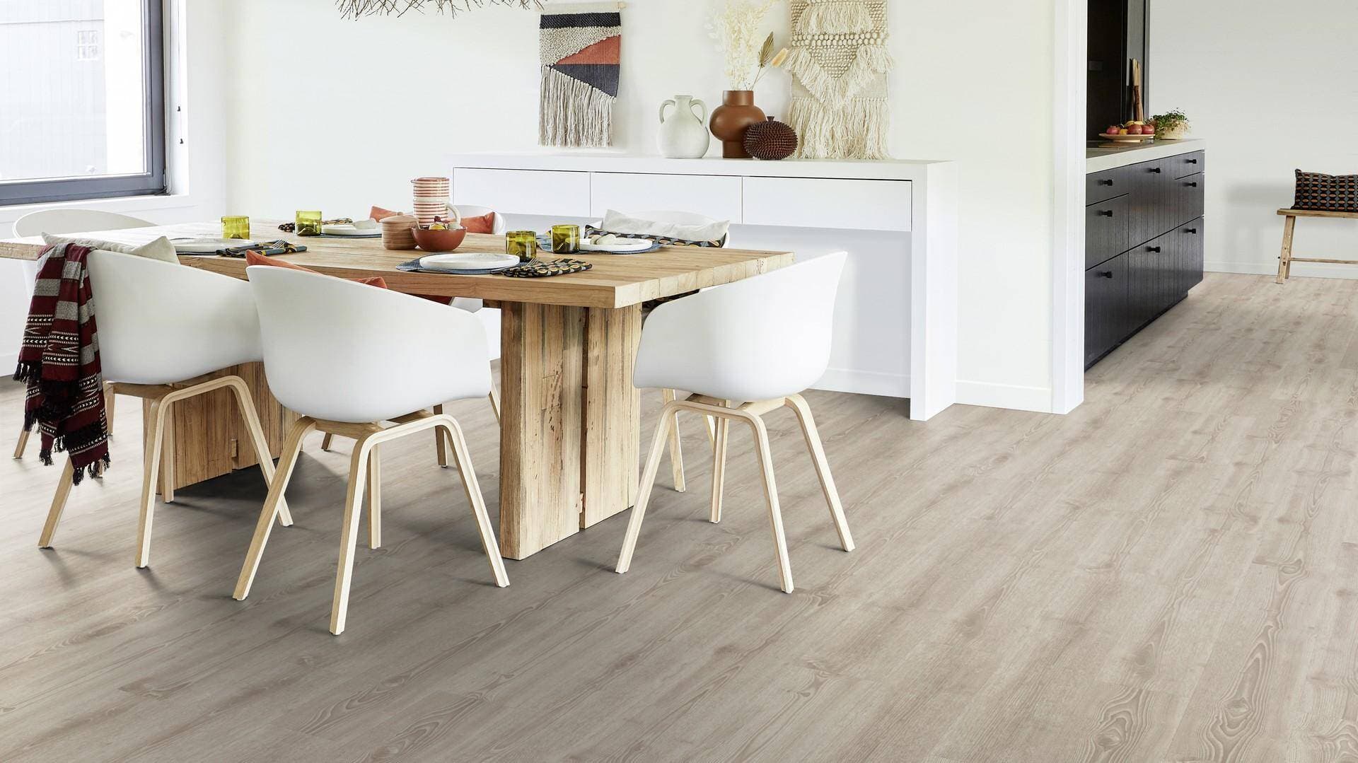 Panele winylowe Tarkett STARFLOOR SOLID 55 scandinavian oak medium beige 36021101 klasa 33, gr.5mm, 4V (1opk.=7szt.=1,61m2) 17