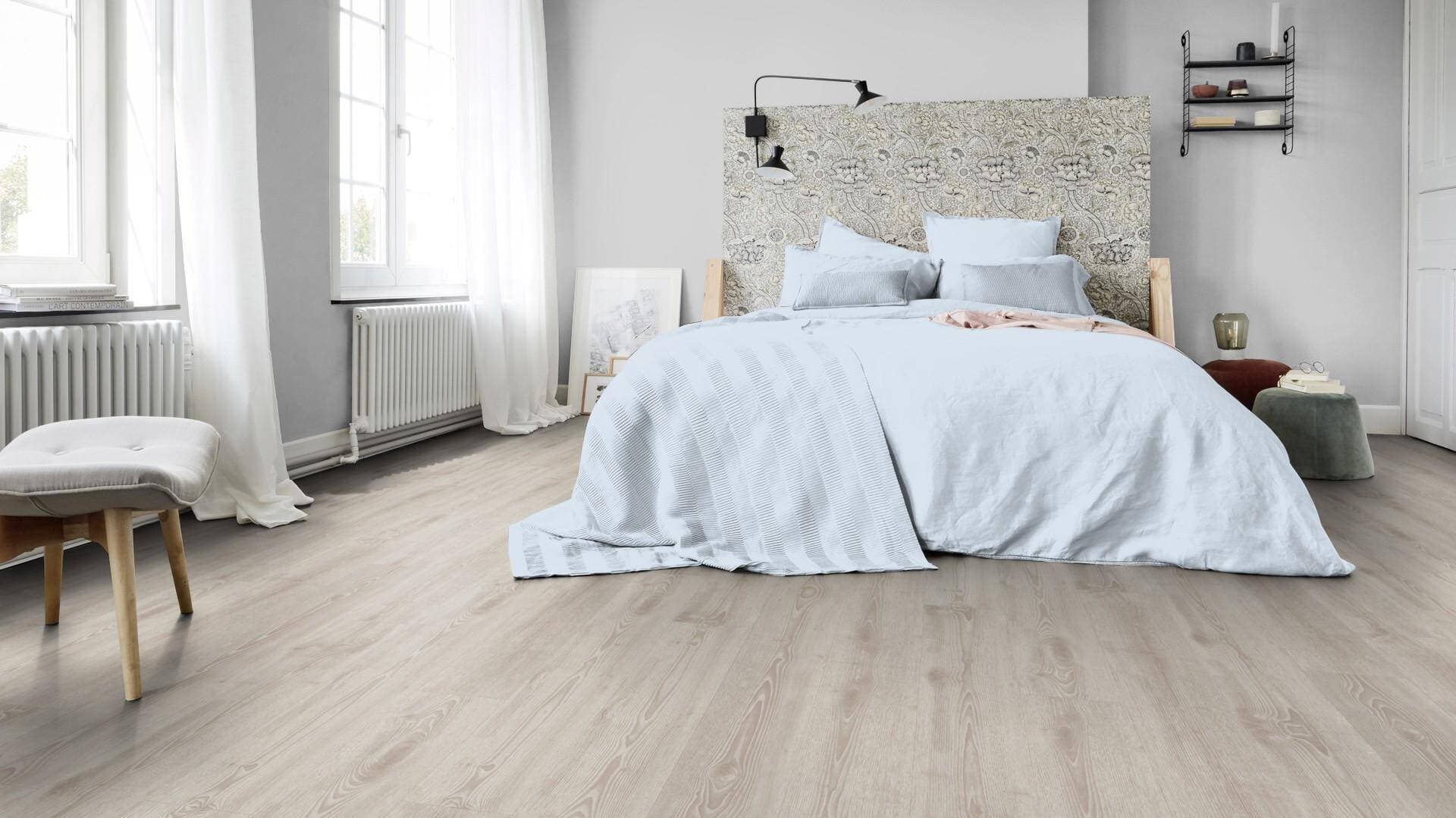 Panele winylowe Tarkett STARFLOOR SOLID 55 scandinavian oak light beige 36021100 klasa 33, gr.5mm, 4V (1opk.=7szt.=1,61m2) 12