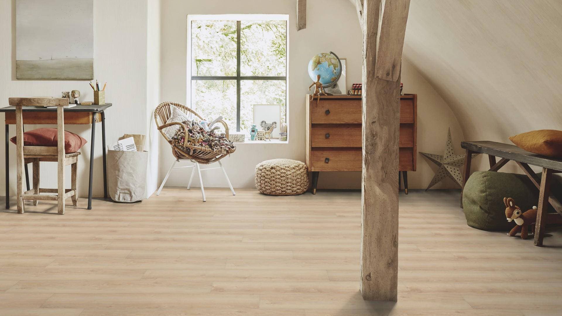 Panele winylowe Tarkett STARFLOOR ULTIMATE 55 stylish oak natural 35992000 gr.6,5mm, 4V (1opk.=6szt.=1,281m2) 3