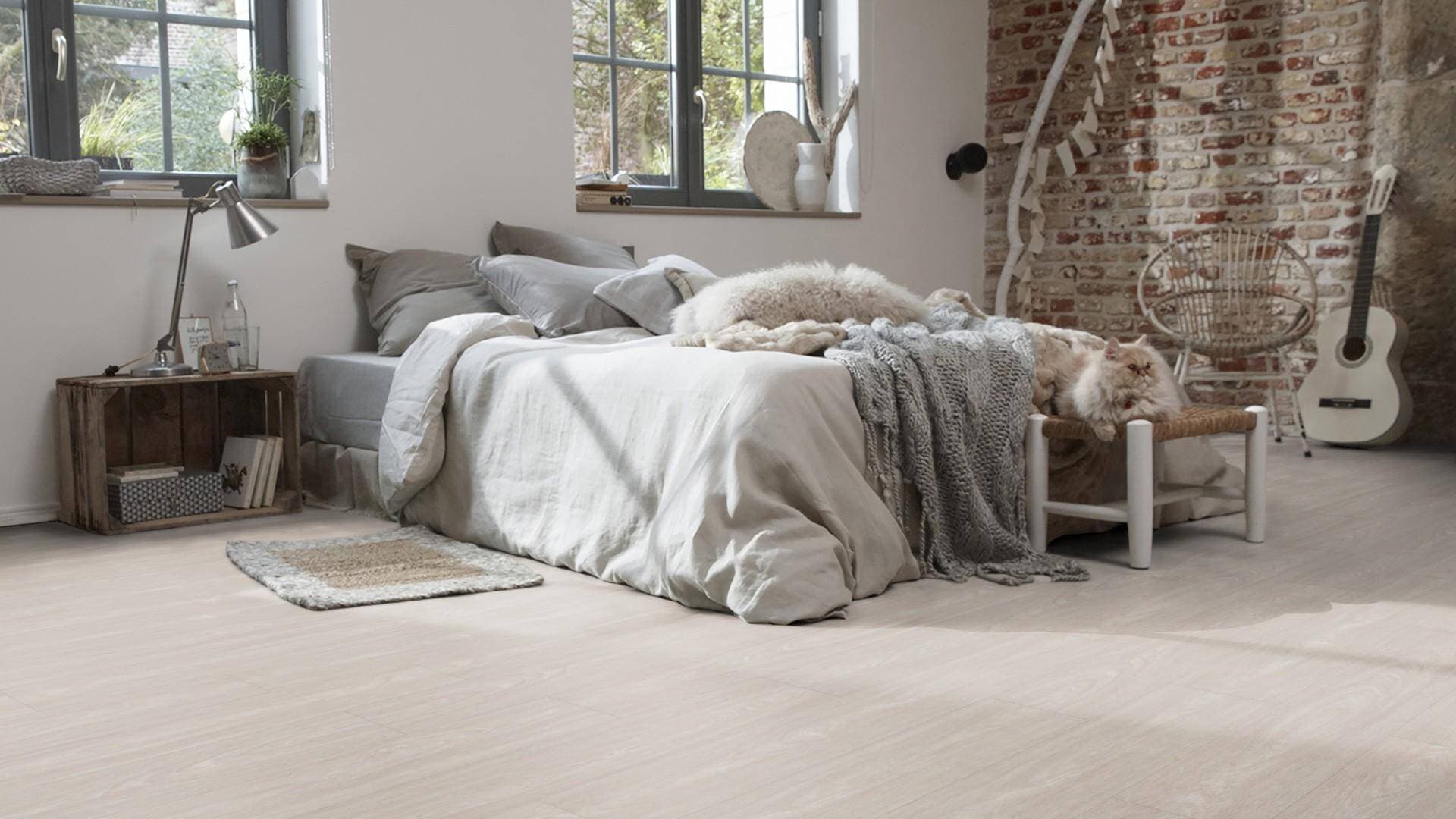 Panele winylowe Tarkett STARFLOOR ULTIMATE 55 bleached oak grege 35992004 gr.6,5mm, 4V (1opk.=6szt.=1,281m2) 11