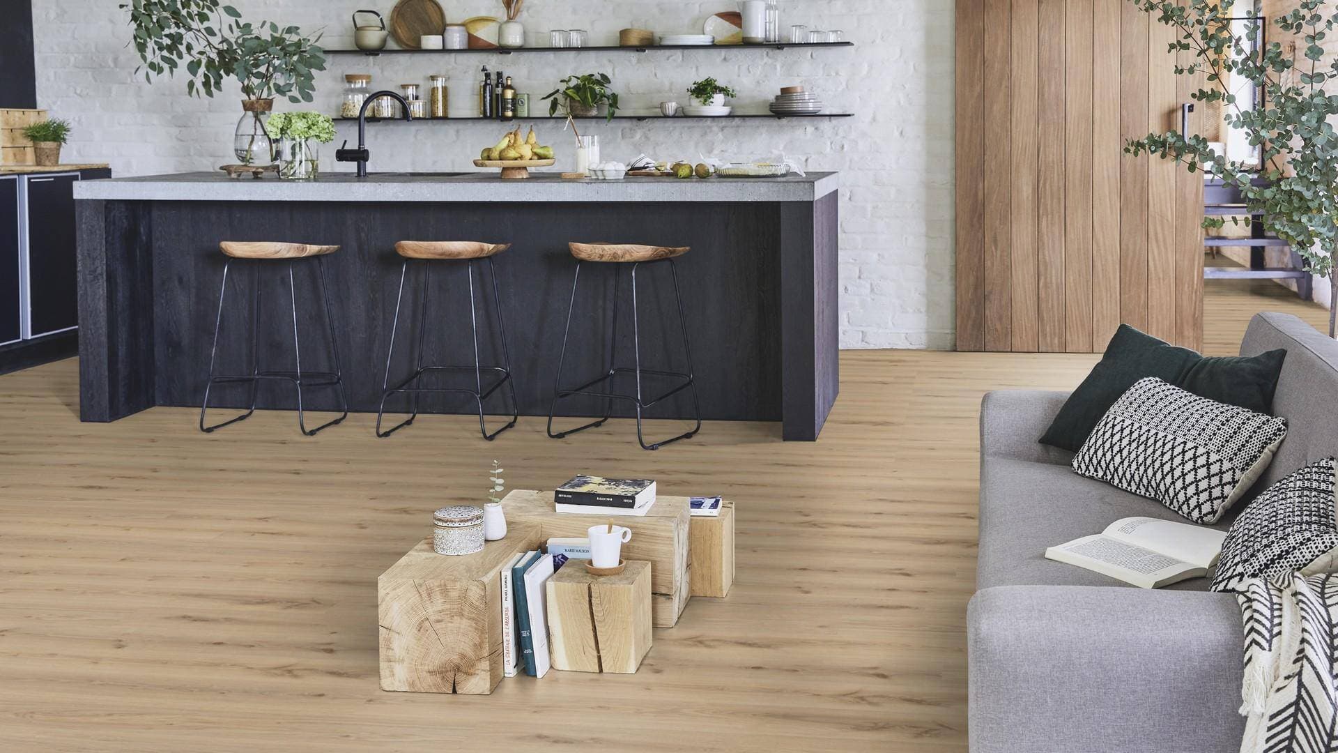 Panele winylowe Tarkett STARFLOOR ULTIMATE 55 delicate oak natural 35992023 gr.6,5mm, 4V (1opk.=6szt.=1,281m2) 17