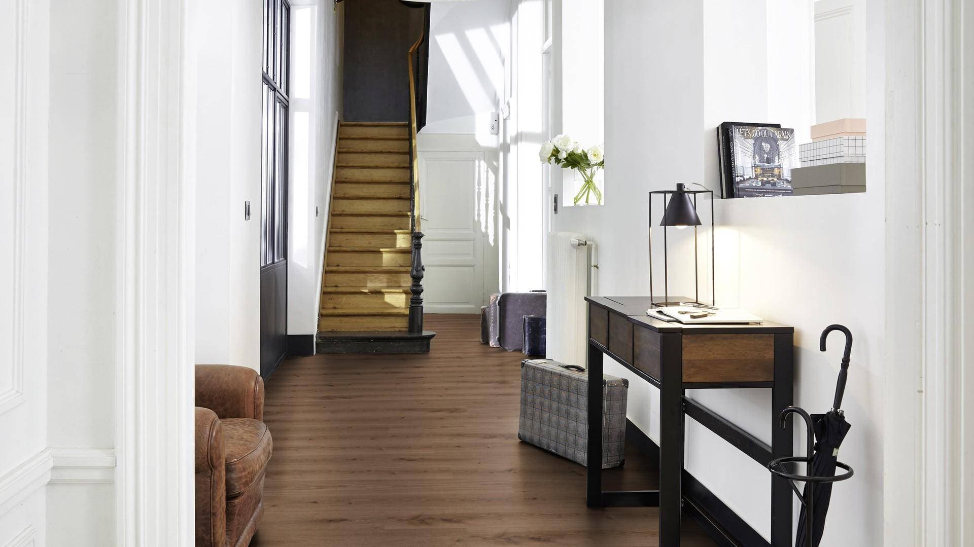 Panele winylowe Tarkett STARFLOOR ULTIMATE 55 delicate oak brown 35992025 gr.6,5mm, 4V (1opk.=6szt.=1,281m2) 8