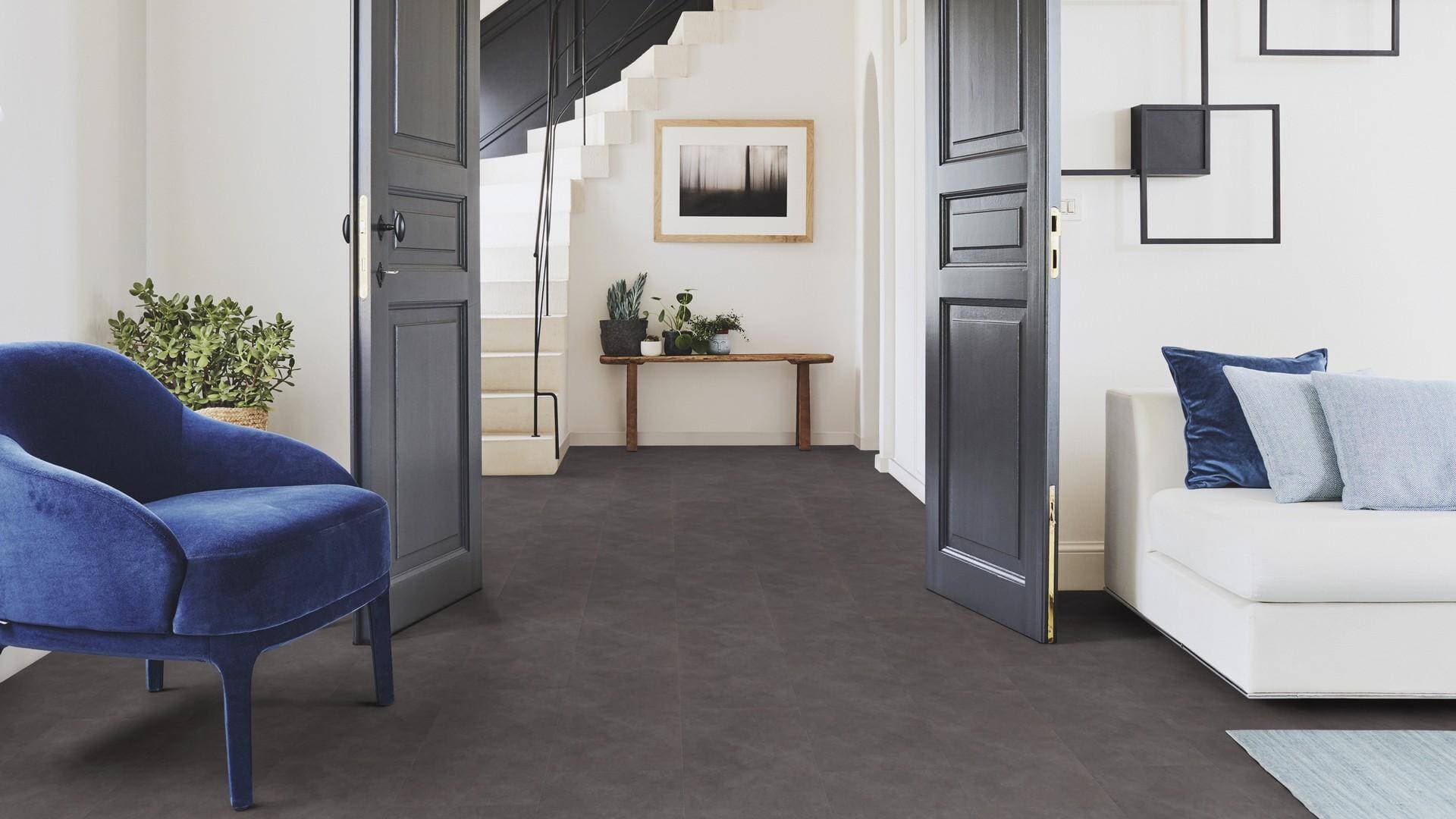 Panele winylowe Tarkett STARFLOOR ULTIMATE 55 timeless concrete antracite 35993021 gr.6,5mm, 4V (1opk.=7szt.=1,26m2) płytki 9