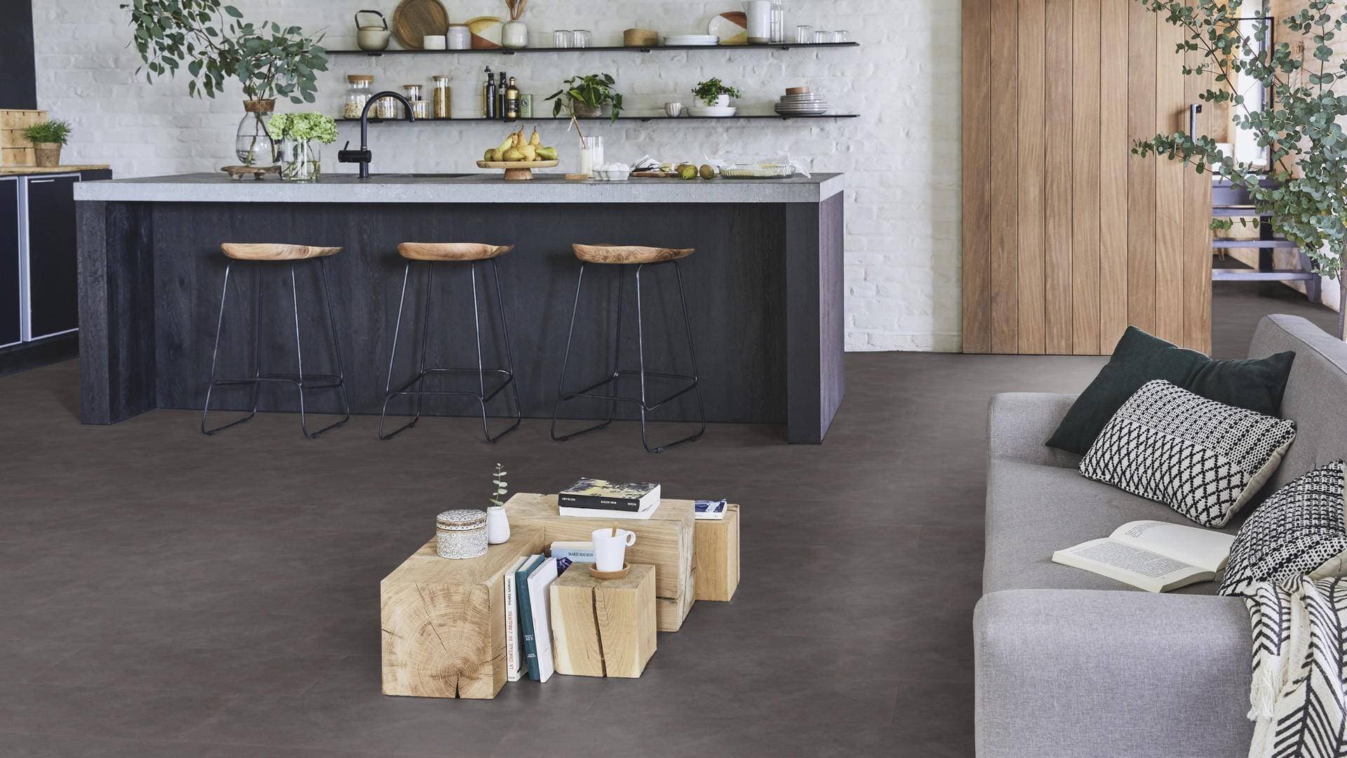 Panele winylowe Tarkett STARFLOOR ULTIMATE 55 timeless concrete antracite 35993021 gr.6,5mm, 4V (1opk.=7szt.=1,26m2) płytki 13