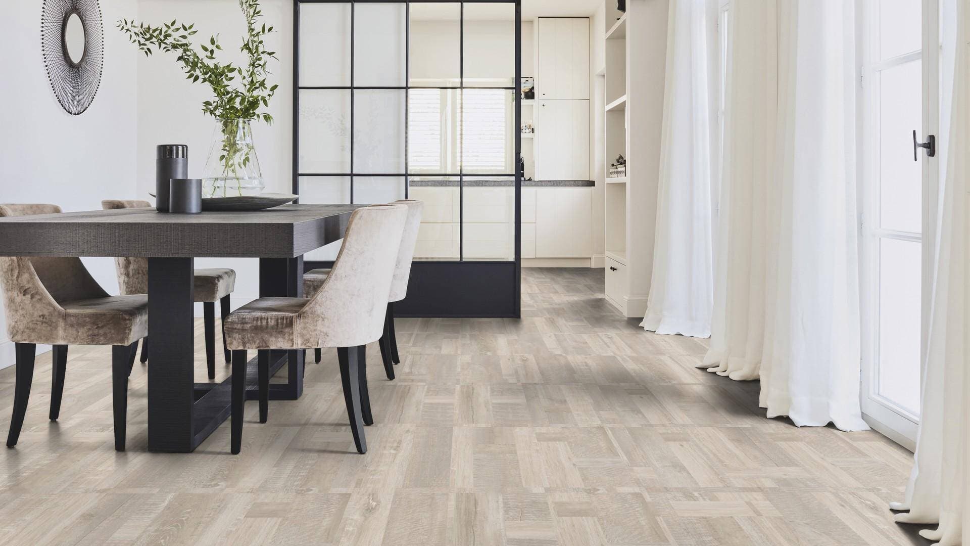 Panele winylowe Tarkett ELEGANCE RIGID 55 patchwork white 280008017 klasa 33, gr.5,5mm, 4V (1opk.=11szt.=2,2528m2) płytki 2