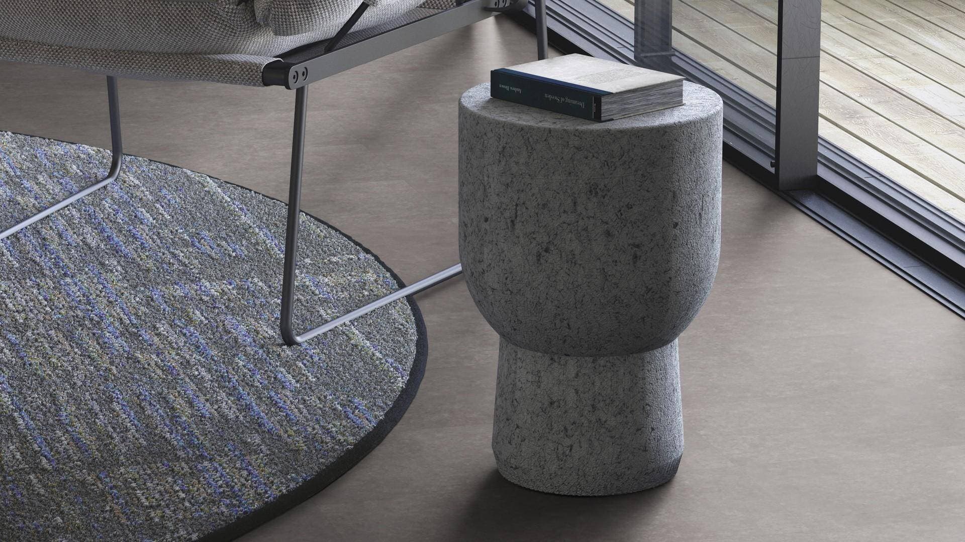 Panele winylowe Tarkett ELEGANCE RIGID 55 polished concrete steel 280008020 klasa 33, gr.5,5mm, 4V (1opk.=11szt.=2,2528m2) płytki 4