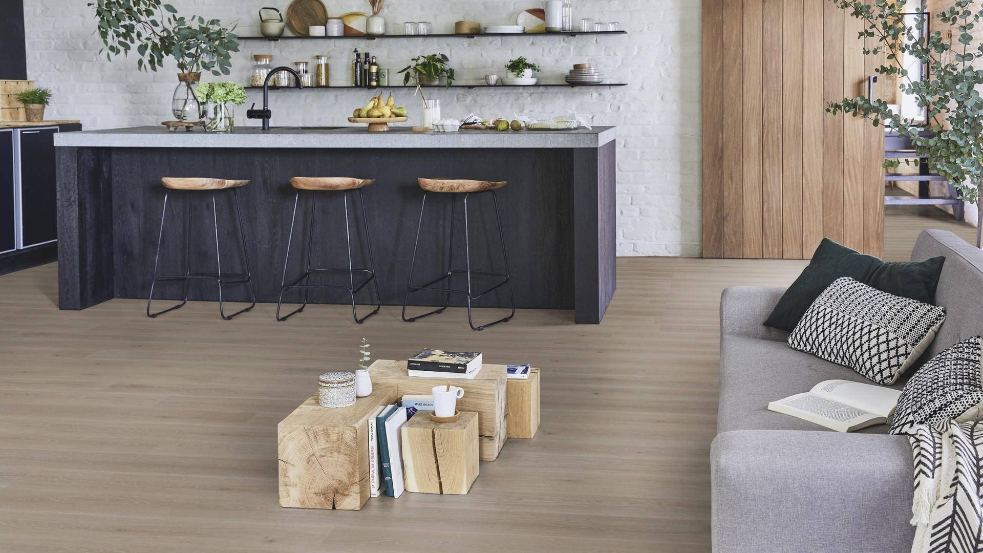 Panele winylowe Tarkett ESSENCE RIGID 55 tribe oak grey 260030008 klasa 33, gr.5mm, 4V (1opk.=9szt.=2,17m2) 3
