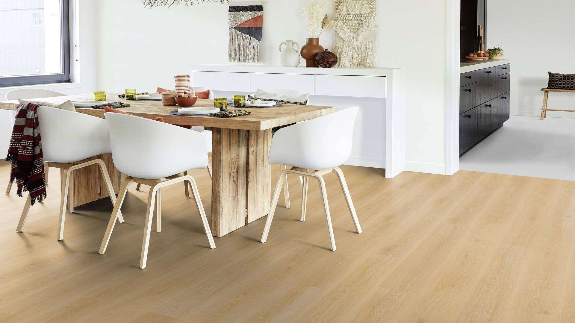 Panele winylowe Tarkett ESSENCE RIGID 55 tribe oak light natural 260030007 klasa 33, gr.5mm, 4V (1opk.=9szt.=2,17m2) 13