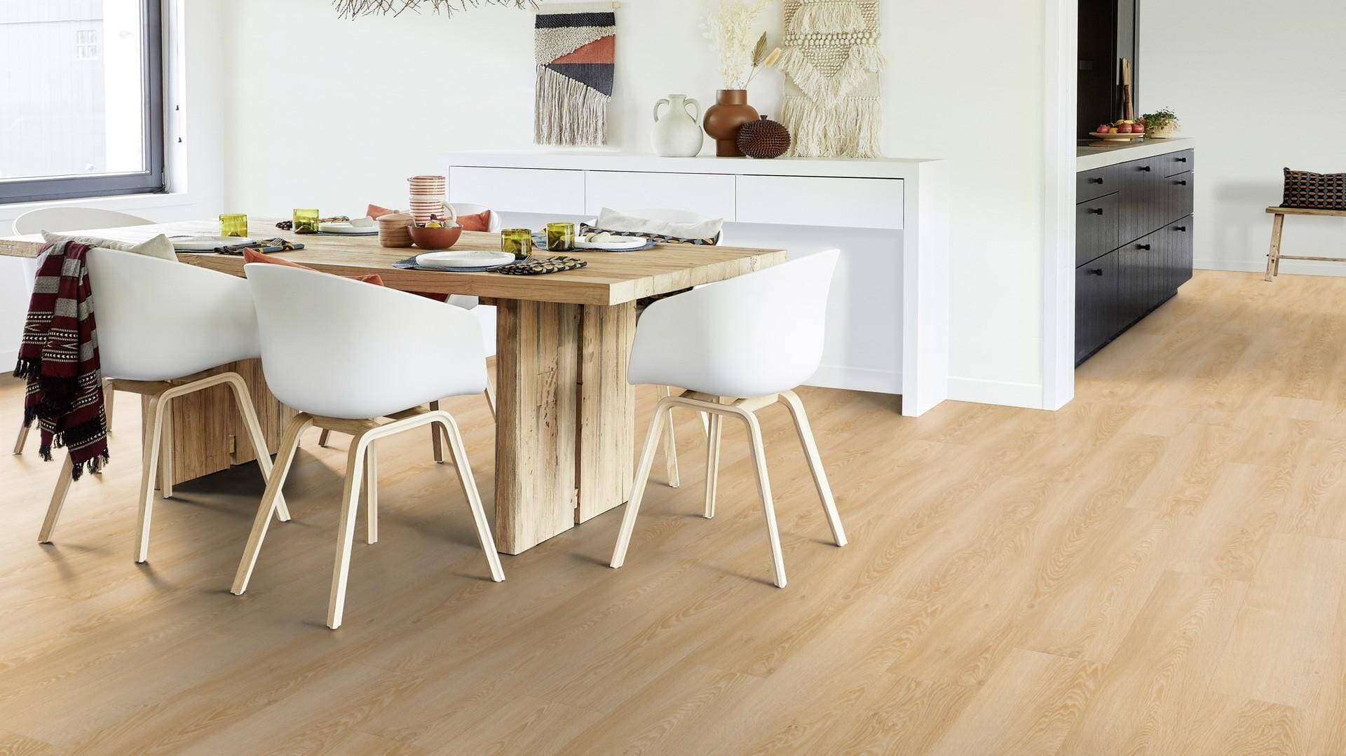 Panele winylowe Tarkett ESSENCE RIGID 30 cool oak classic 260032001 klasa 31, klasa 31, gr.5mm, 4V (1opk.=9szt.=2,17m2) 17