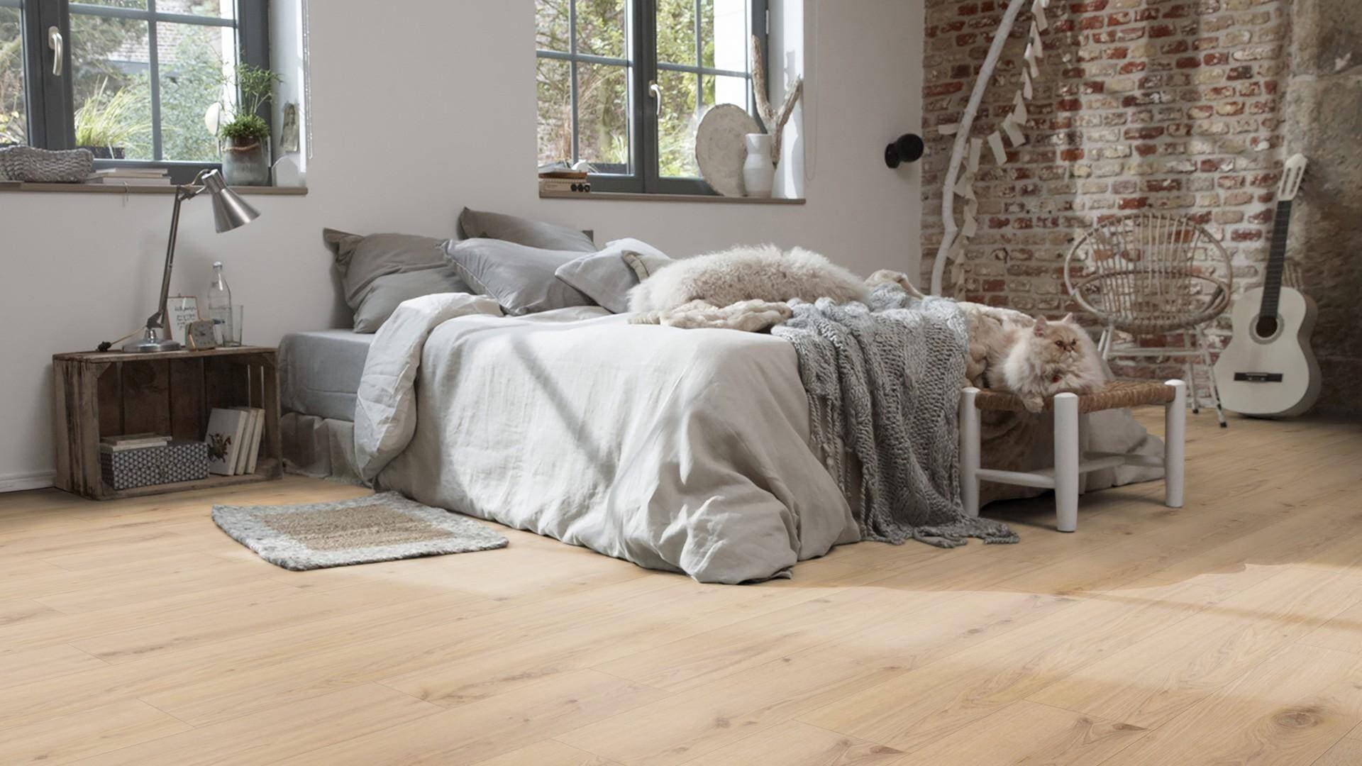 Panele winylowe Tarkett ESSENCE RIGID 30 primary oak beige 260032003 klasa 31, gr.5mm, 4V (1opk.=9szt.=2,17m2) 4