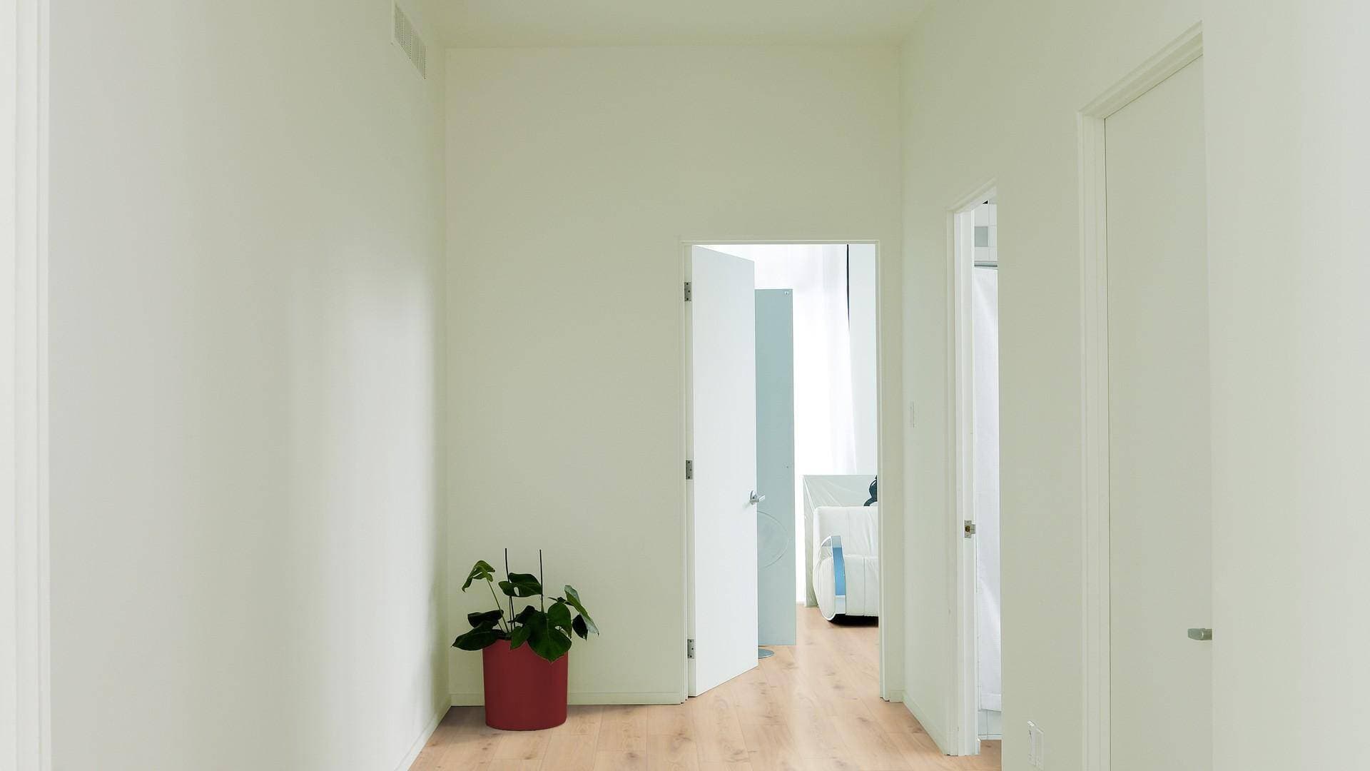 Panele winylowe Tarkett ESSENCE RIGID 30 primary oak beige 260032003 klasa 31, gr.5mm, 4V (1opk.=9szt.=2,17m2) 6