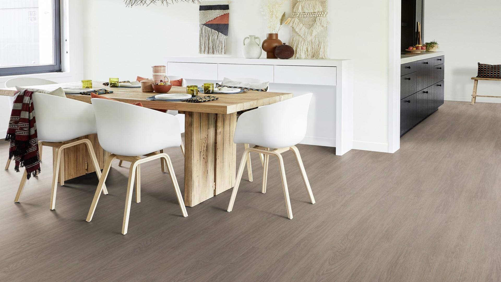 Panele winylowe Tarkett ESSENCE RIGID 30 cool oak light beige 260032002 klasa 31, gr.5mm, 4V (1opk.=9szt.=2,17m2) 15