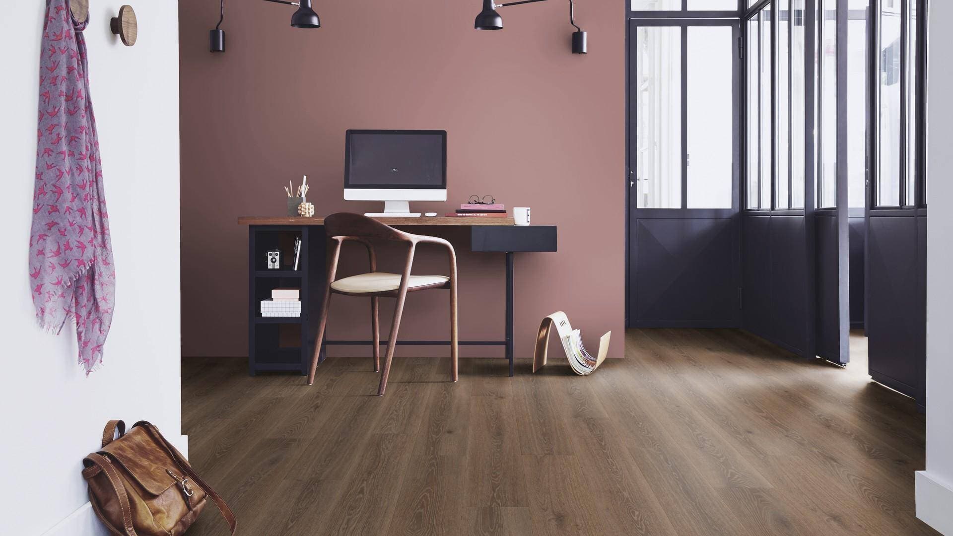 Panele winylowe Tarkett ESSENCE RIGID 30 tribe oak mocha 260032009 klasa 31, gr.5mm, 4V (1opk.=9szt.=2,17m2) 10