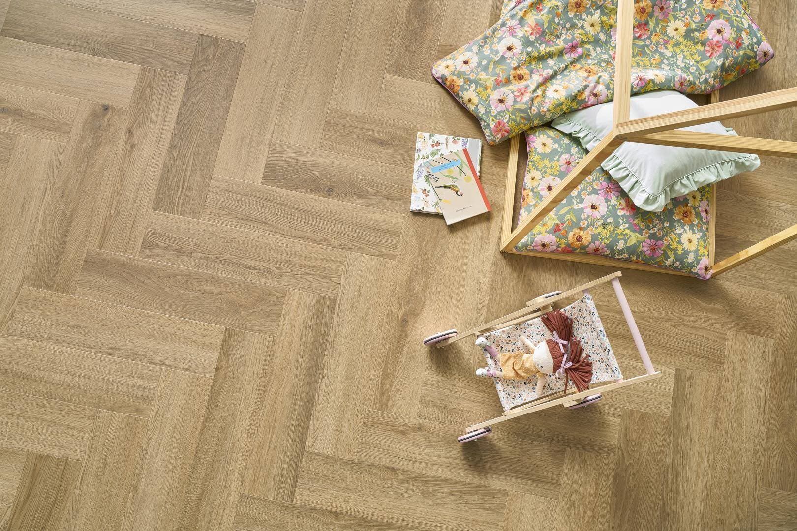 Panele winylowe ARBITON AMARON HERRINGBONE EIR dąb burbon CAS 208 klasa 33, gr.5mm, 4V (1op.=16szt.=1,402m2) jodełka 3
