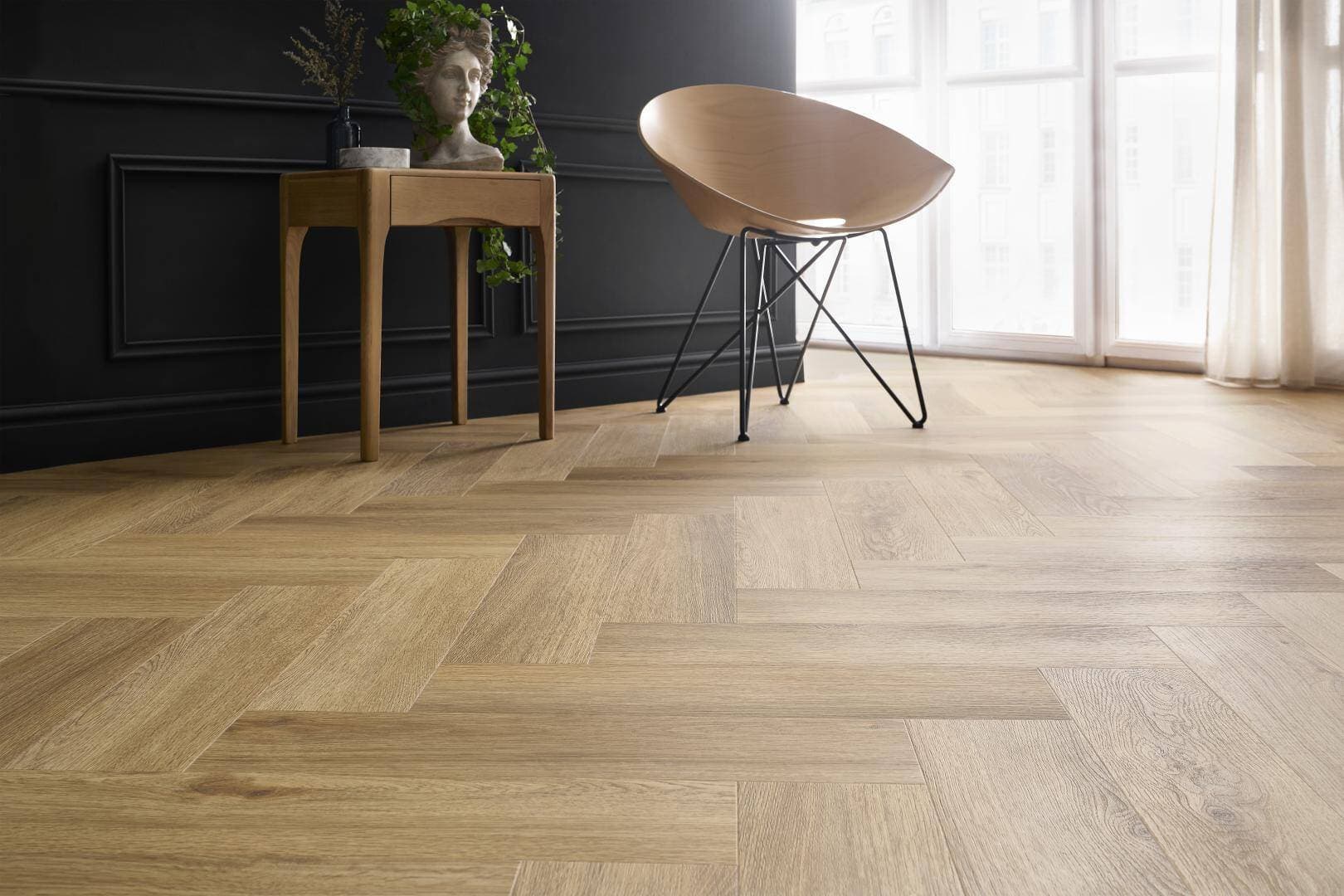 Panele winylowe ARBITON AMARON HERRINGBONE EIR dąb burbon CAS 208 klasa 33, gr.5mm, 4V (1op.=16szt.=1,402m2) jodełka 4