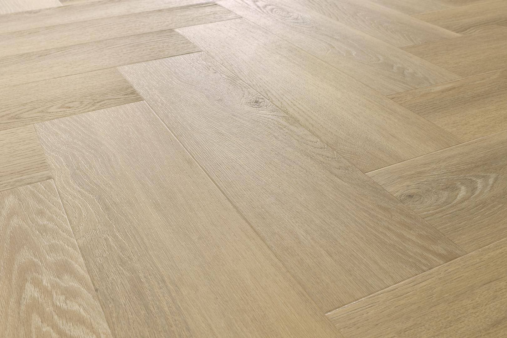 Panele winylowe ARBITON AMARON HERRINGBONE EIR dąb deventer CAS 236 klasa 33, gr.5mm, 4V (1op.=16szt.=1,402m2) jodełka 3