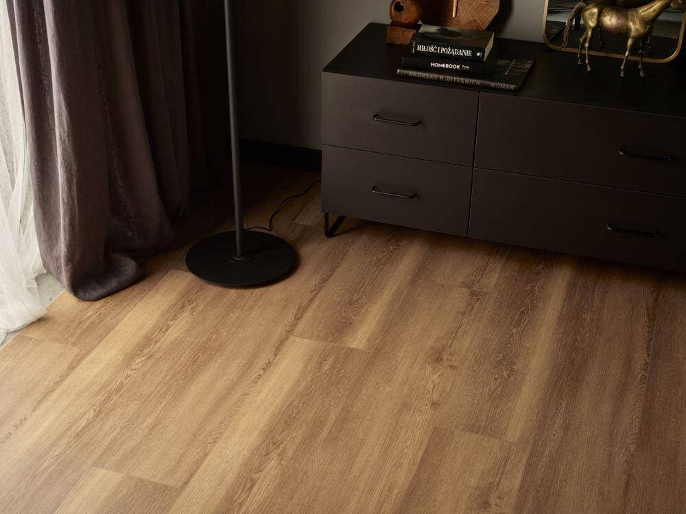Panele winylowe VOX RIGIO oak appo 6062595 klasa 33, gr.5mm, 4V (1op.=8szt.=2,235m2) 3